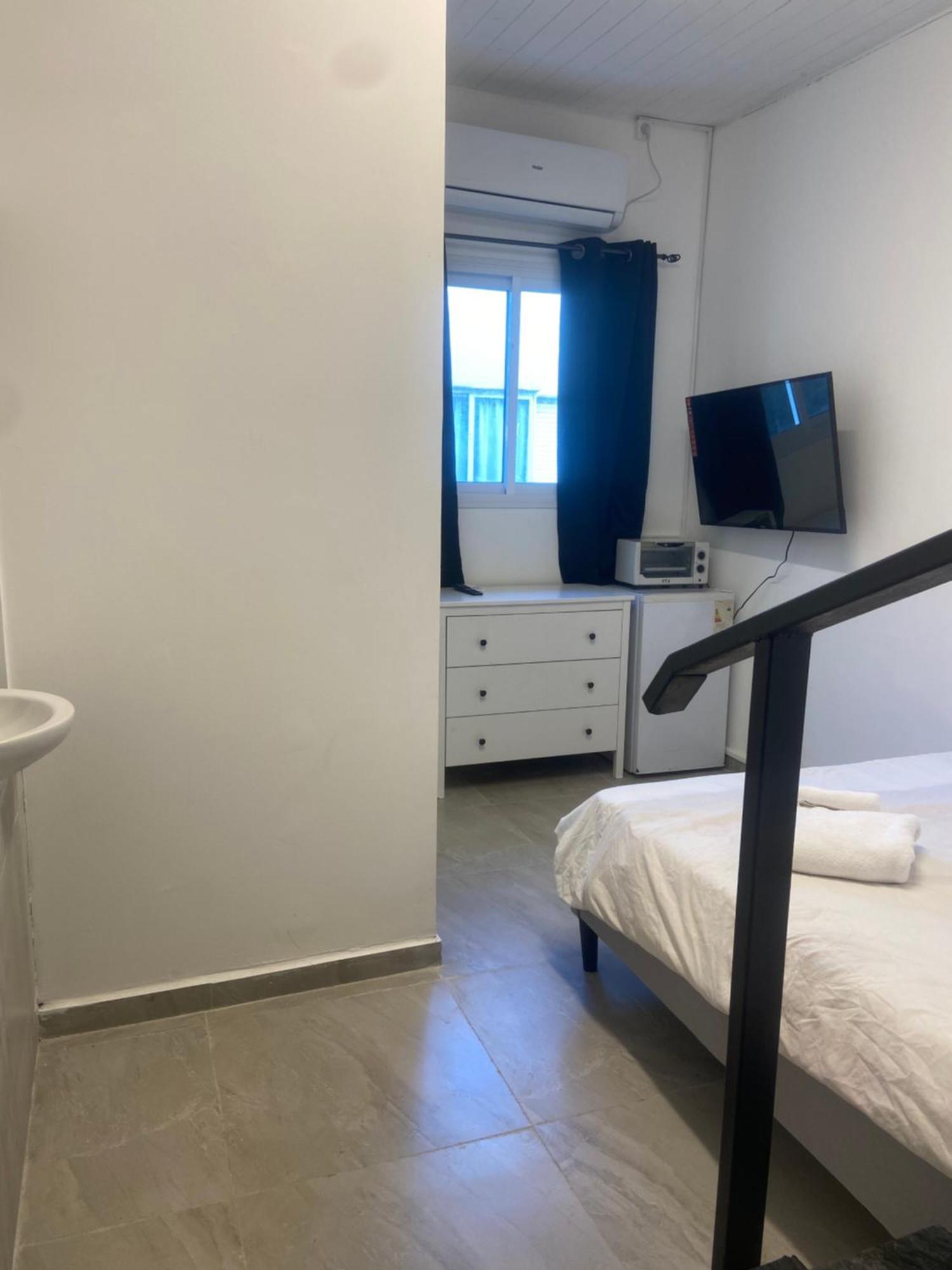 Levo Urban Khách sạn hẻo lánh Tel Aviv